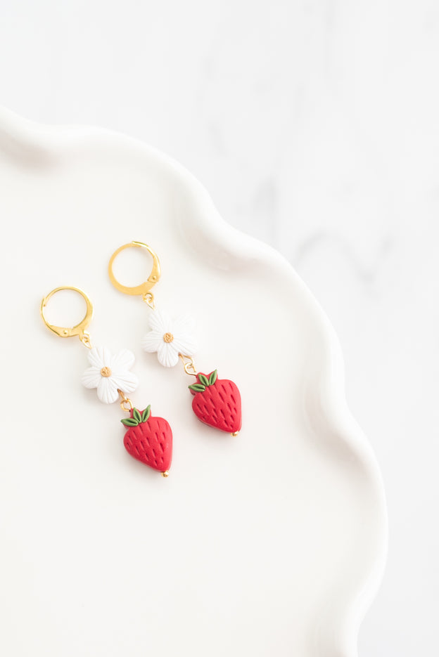 Strawberry & Daisy Clay Beads [Pre-Order]