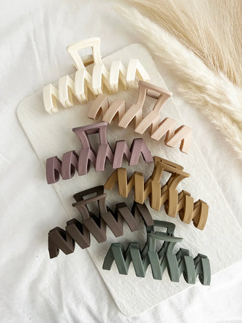 Zig Zag Claw Clips [Various Color Options]